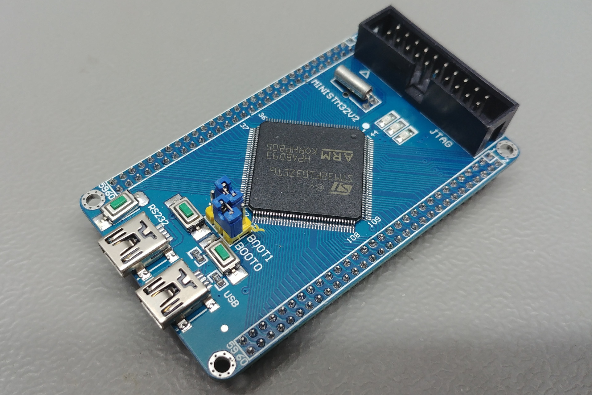 Picture of the Mini STM32 V2
